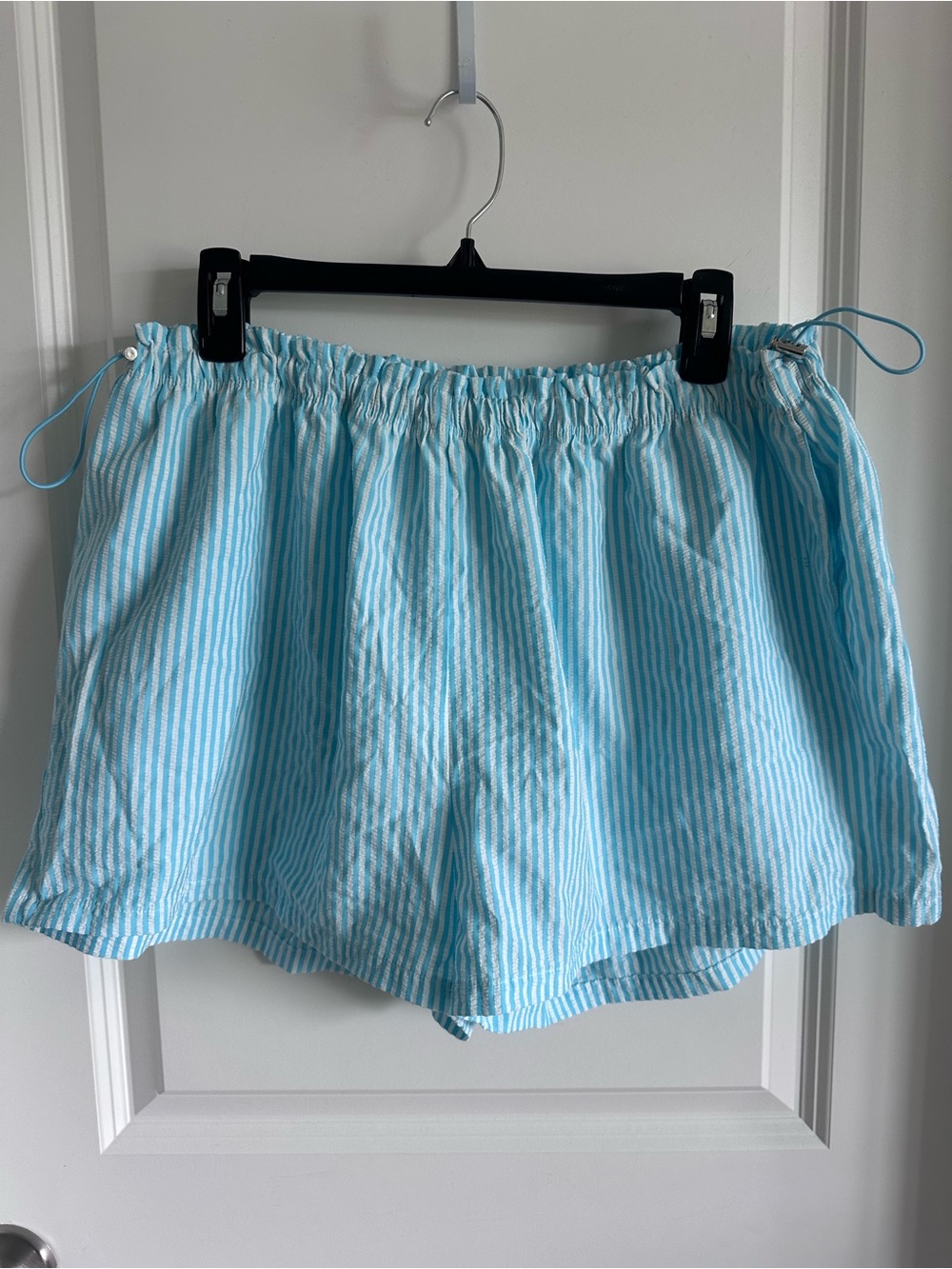 No Boundaries Light Blue & White Striped Women’s Shorts